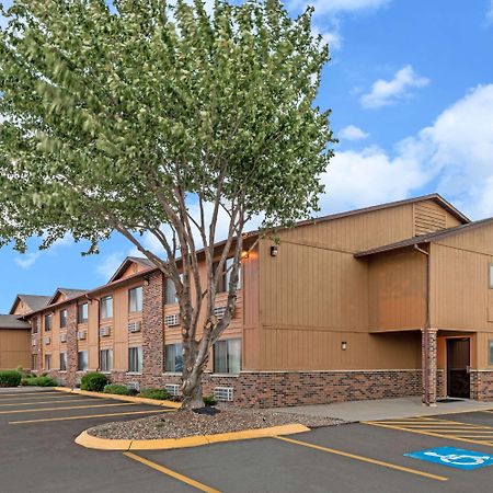 Super 8 By Wyndham Smithville Lake Extérieur photo