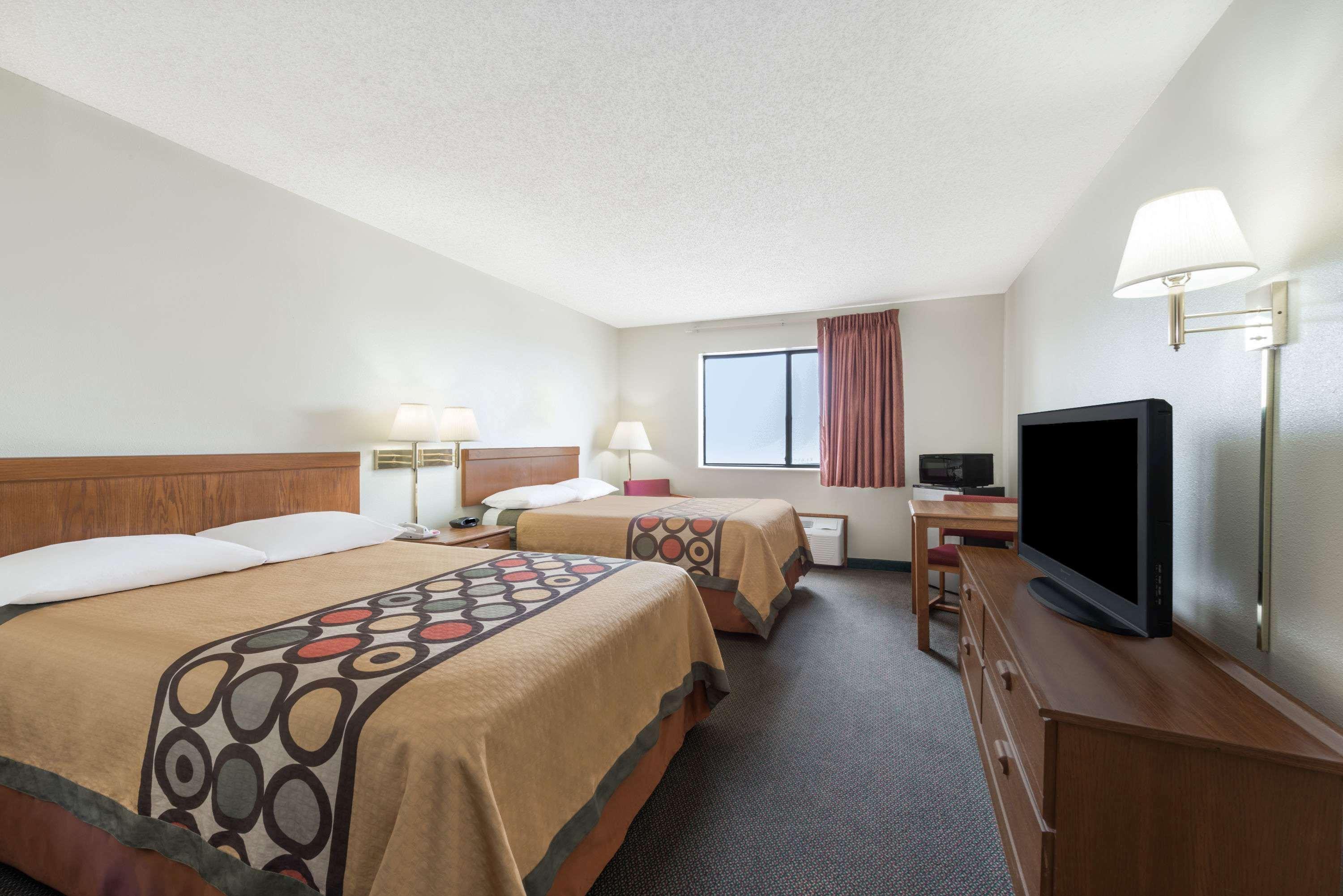 Super 8 By Wyndham Smithville Lake Extérieur photo