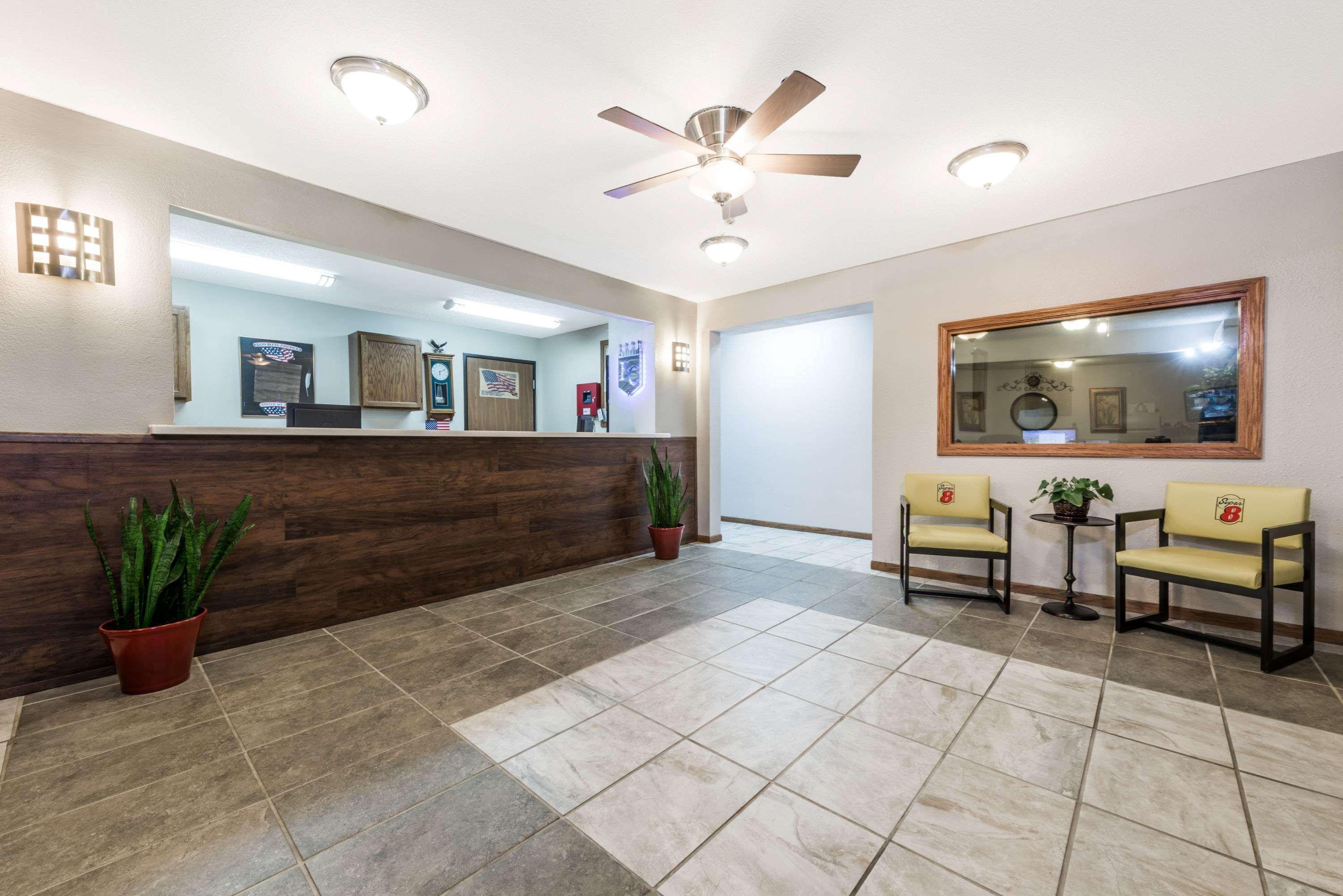 Super 8 By Wyndham Smithville Lake Extérieur photo